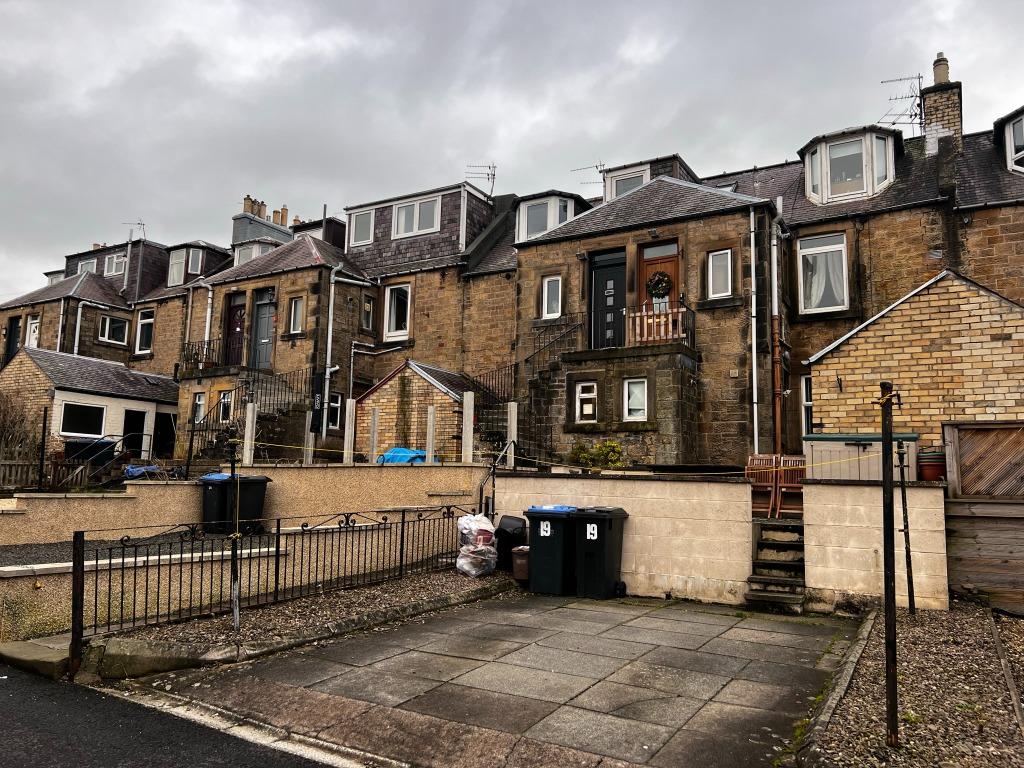 Ettrick Terrace, Hawick, TD9 3 bed for sale £85,000