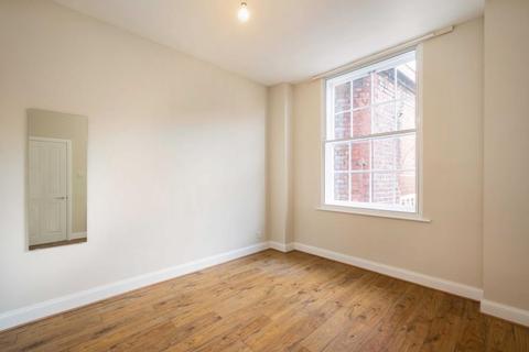 2 bedroom apartment to rent - BUCKINGHAM COURT, BISHOPHILL, YORK, YO1 6EQ
