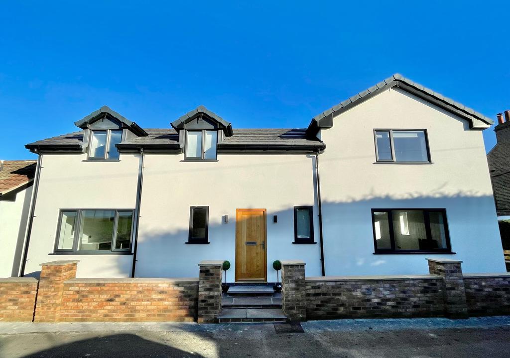 Back Lane, Long Marston, York, YO26 3 bed detached house £1,850 pcm (£427 pw)