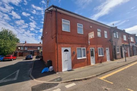 2 bedroom apartment to rent, Junction Lane, St. Helens, WA9