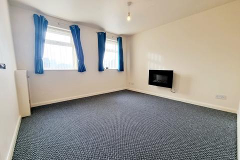 2 bedroom apartment to rent, Junction Lane, St. Helens, WA9