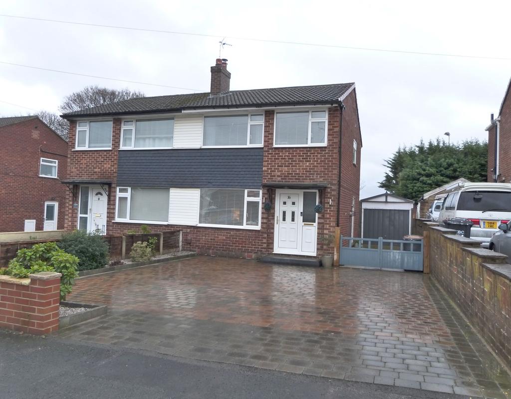 Olive Walk, Harrogate, HG1 3 bed semidetached house £1,250 pcm (£288 pw)