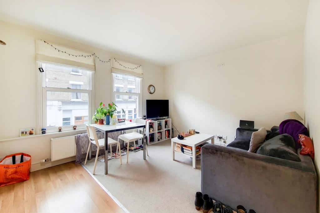 Greyhound Road, Hammersmith, London, W6 2 bed apartment to rent £