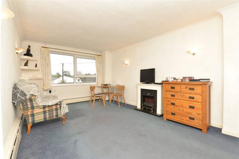 1 bedroom apartment for sale - Waverley House, Waverley Road, New Milton, Hampshire, BH25