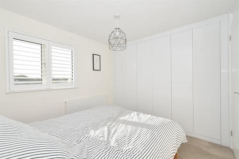 10 Baldwin Close, Bognor Regis, PO22 6RQ
