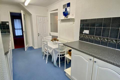 8 Eel Mires Garth, Wetherby, LS22 7TQ