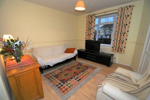 2 bedroom terraced house for sale - Paget Road, Langley, Berkshire, SL3