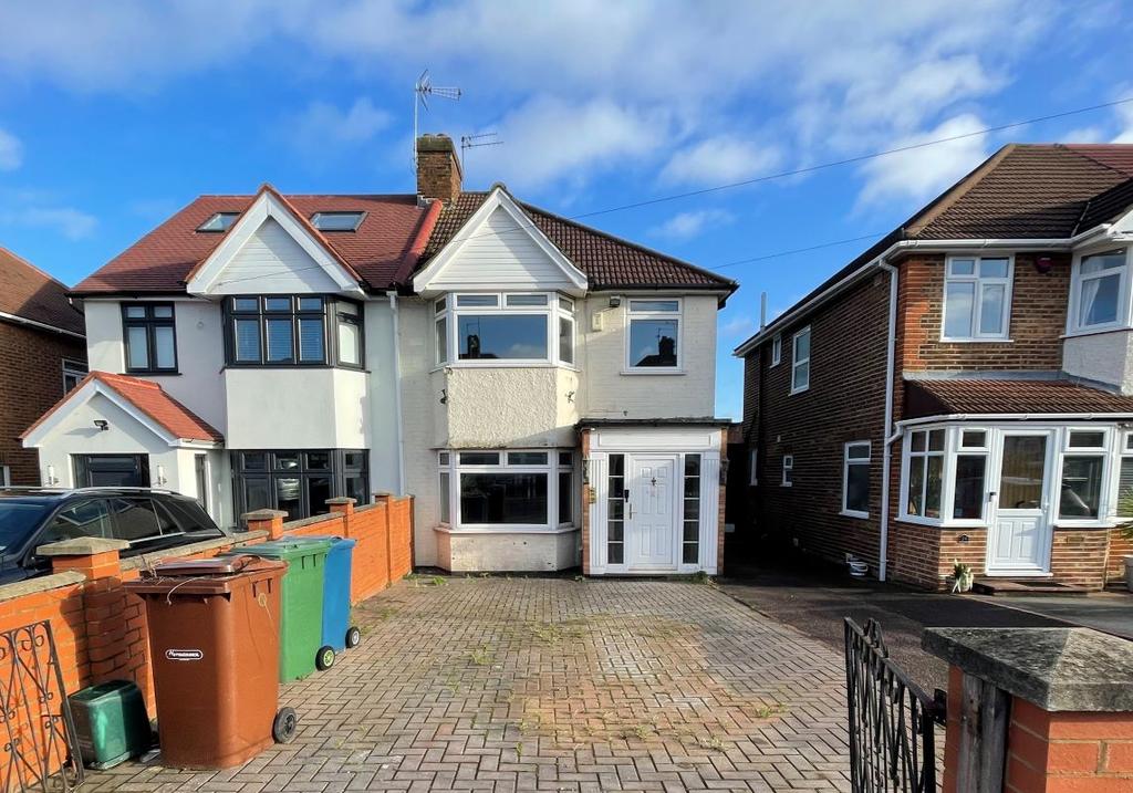 26 The Chase, Edgware, Middlesex, HA8... 3 bed semidetached house £