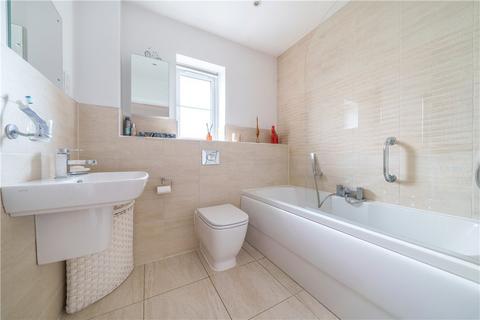 1, Walnut Court Botley Road, Romsey, SO51 5RQ