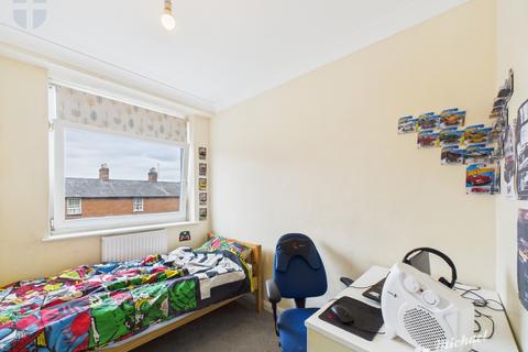 2 bedroom flat to rent, New Bedford House, Aylesbury