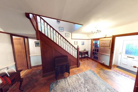 16 Edgewood Road, Meols, Wirral, CH47 6AL