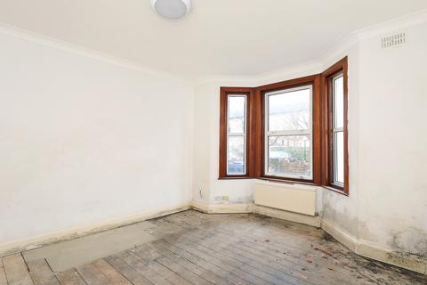 22 Chesham Terrace, London, W13 9HX