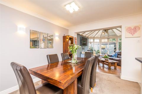 67 Seaview Drive, Great Wakering, Southend-on-sea, SS3 0DT