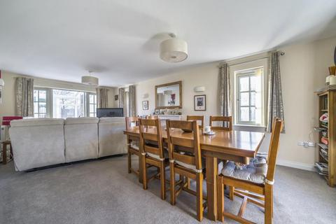 30 Quarry Field, Lugwardine, Hereford, HR1 4BS