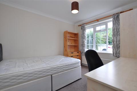 4 bedroom semi-detached house to rent, Southway, Guildford, Surrey, GU2