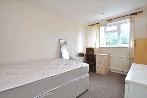 4 bedroom semi-detached house to rent, Southway, Guildford, Surrey, GU2