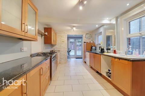 4 bedroom semi-detached house for sale, Meredith Road, Clacton-On-Sea