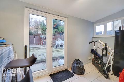 4 bedroom semi-detached house for sale, Meredith Road, Clacton-On-Sea