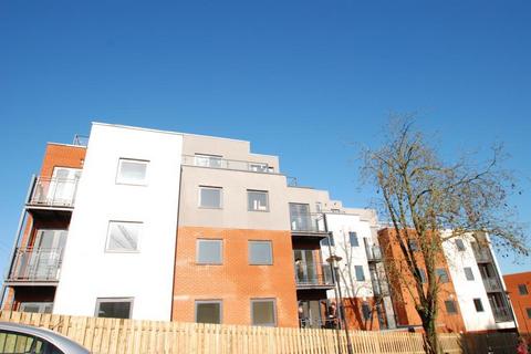 1 bedroom apartment for sale - King Edwards Court, Walnut Tree Close, Friary and St Nicolas, GU1