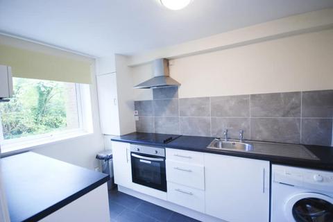 2 bedroom apartment to rent, Broad Ash, Greystoke Gardens, Sandyford, NE2