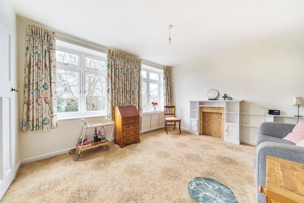 Thames Eyot, Cross Deep, Twickenham, TW1 Studio £279,950