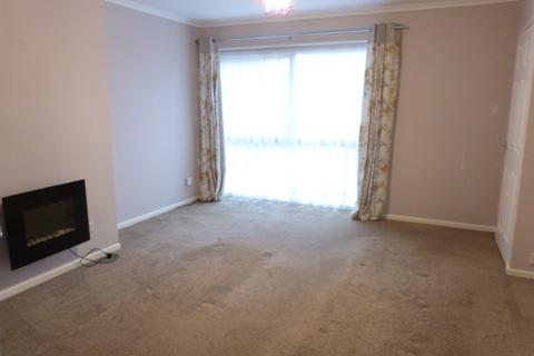 3 bedroom end of terrace house to rent, Barnes Way