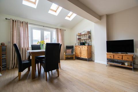 3 bedroom terraced house for sale, Hales Barn Road, Haverhill
