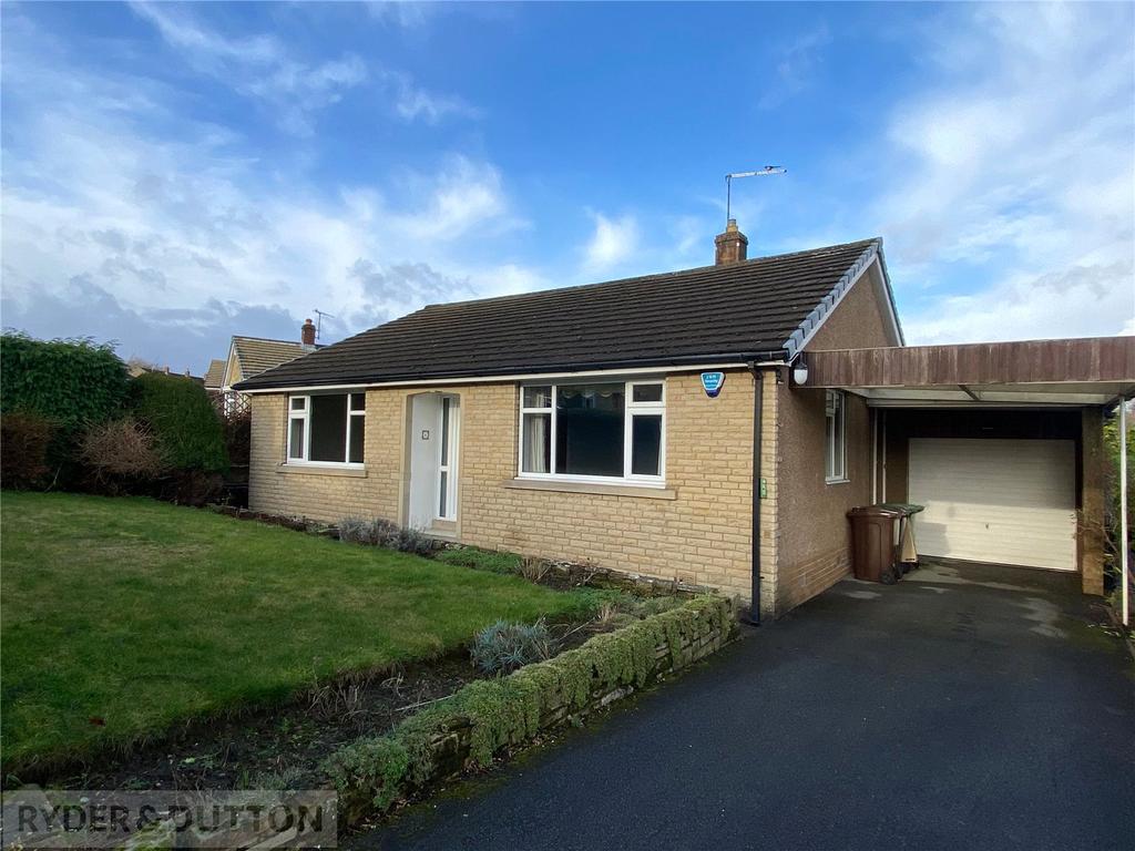 Moorcroft Park Drive, New Mill... 3 bed bungalow - £895 pcm (£207 pw)