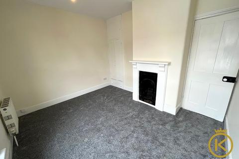 2 bedroom terraced house to rent, Londesborough Road, Southsea