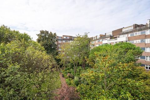 undefined, Devonport, Hyde Park Estate, London, W2