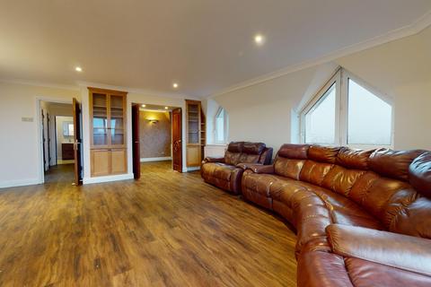 4 bedroom penthouse to rent, Tivoli Crescent, Brighton, BN1