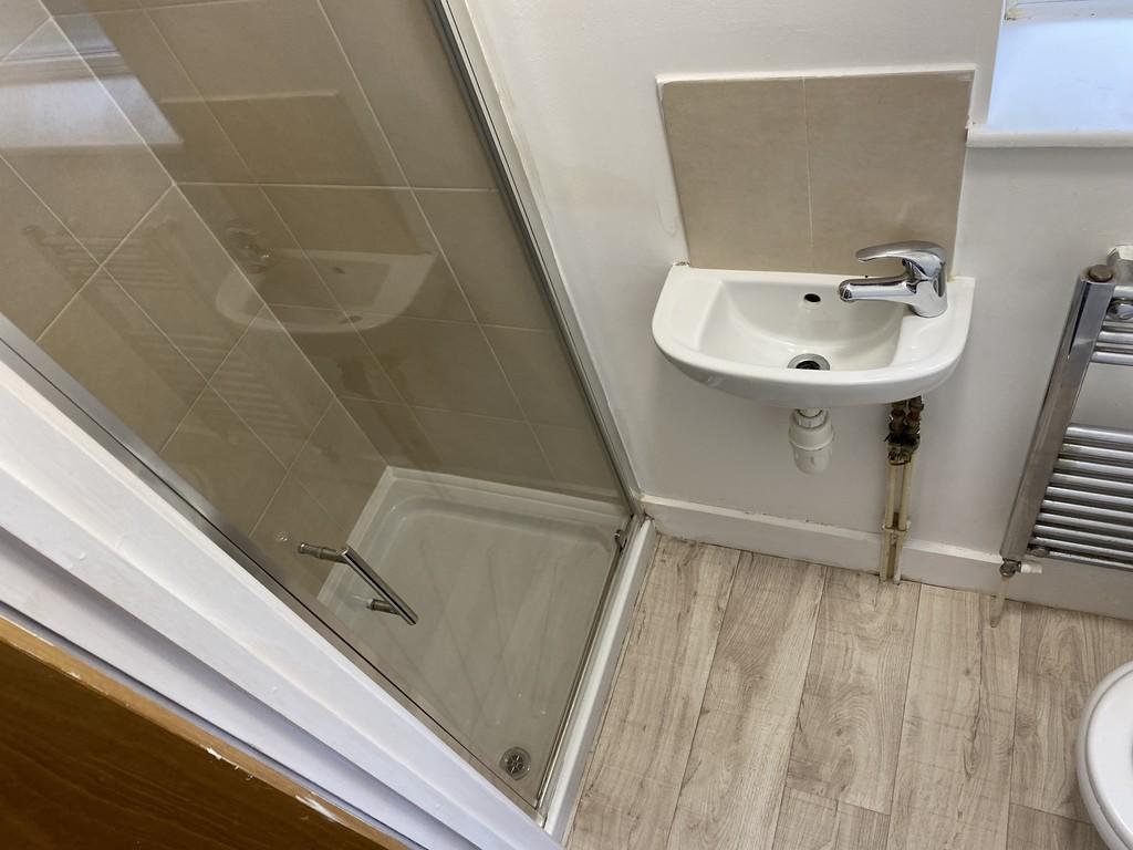 Selan Gardens, Hayes Studio £975 pcm (£225 pw)