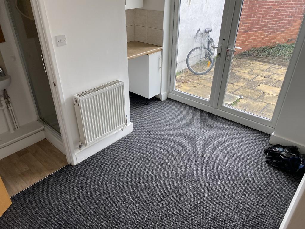 Selan Gardens, Hayes Studio £975 pcm (£225 pw)
