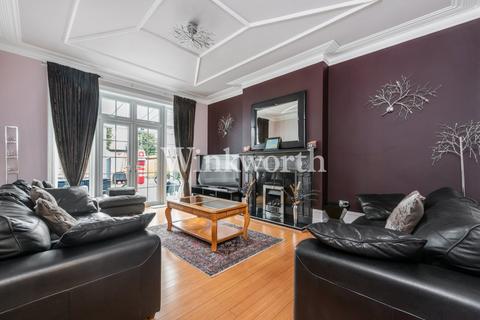 5 bedroom terraced house for sale, Broomfield Avenue, London, N13