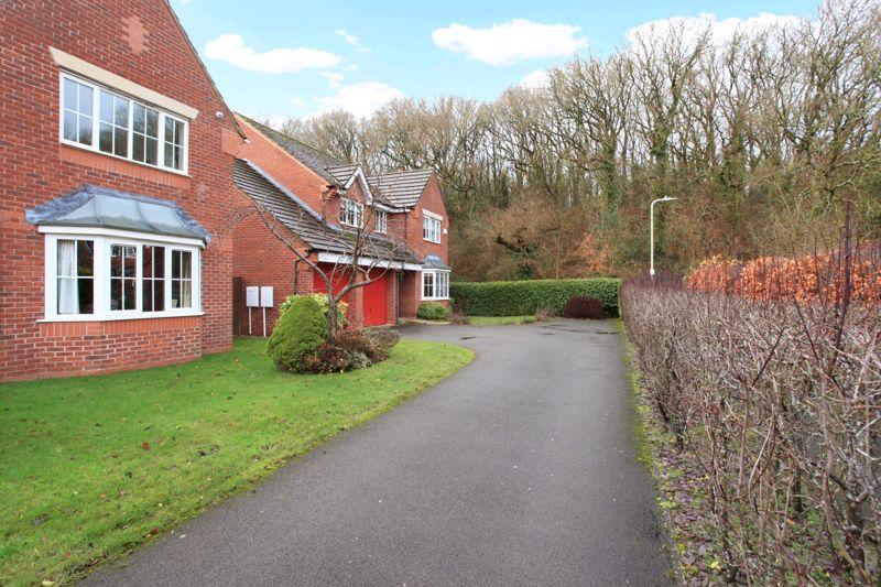 Dorchester Drive, Muxton 4 bed detached house for sale £439,950