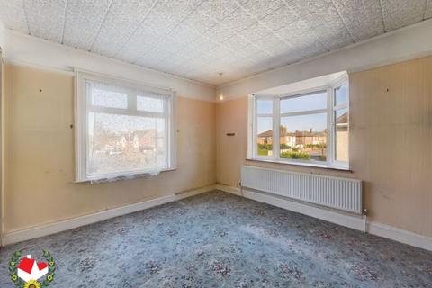 68 Tuffley Avenue, Gloucester, GL1 5LX
