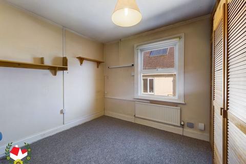 68 Tuffley Avenue, Gloucester, GL1 5LX