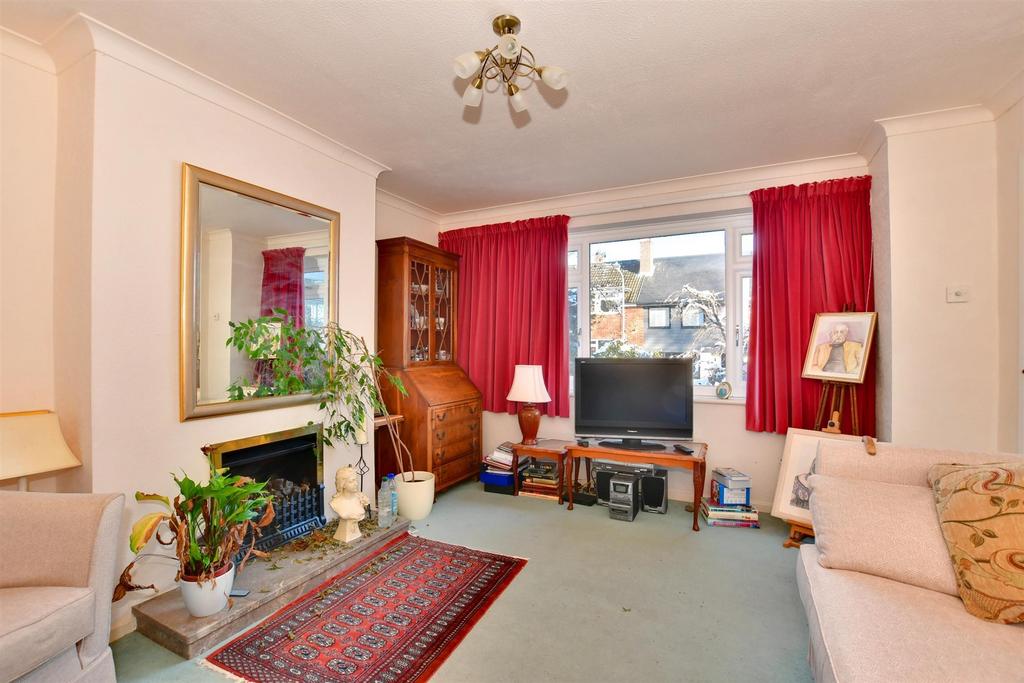 Lambourn Way, Tunbridge Wells, Kent 3 bed semidetached house £550,000