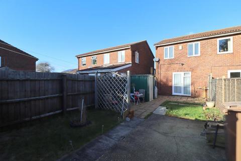 7 Branton Close, Luton, LU2 9TY