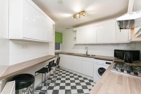 2 bedroom flat for sale - Pilrig Place, Pilrig, Edinburgh, EH6