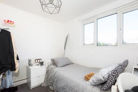 53 Cray Road, Sidcup, DA14 5DE