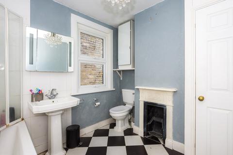 53 Cray Road, Sidcup, DA14 5DE