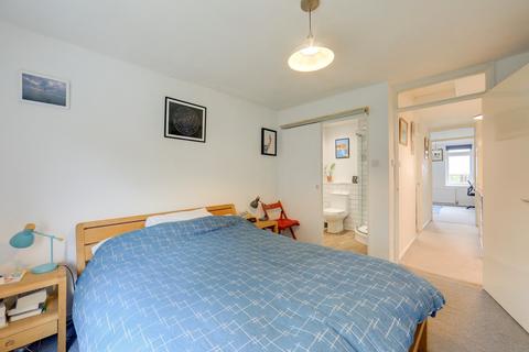 11 Wrights Close, London, SE13 5HP