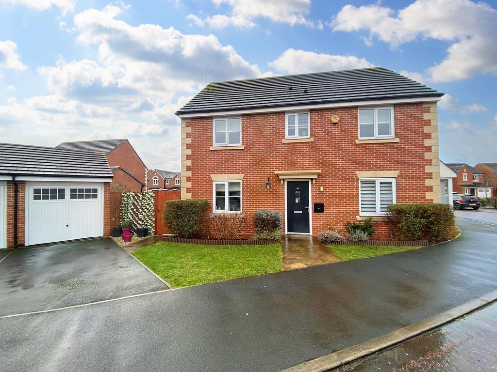 Wedgwood Drive, Warrington, WA4 4 bed detached house for sale £365,000