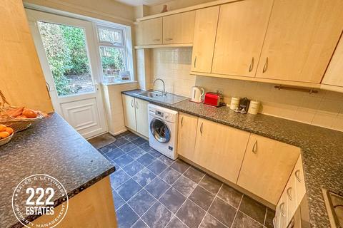 3 bedroom semi-detached house for sale - St Bridgets Close, Fearnhead, Warrington, WA2