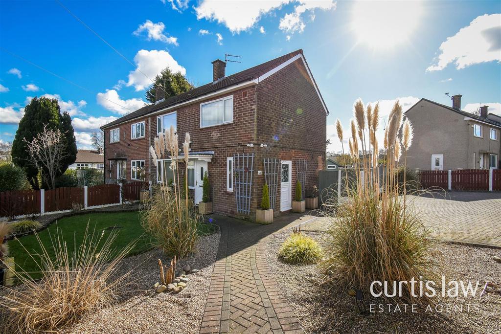 Rothesay Road, Blackburn 3 bed semidetached house for sale £160,000