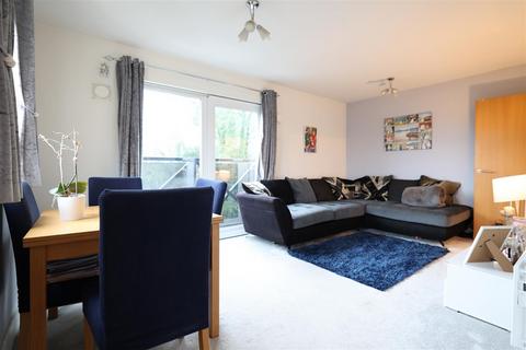 28, Malin Court Hardings Close, Hemel Hempstead, HP3 9AQ