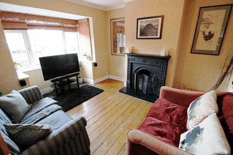 1 Heathview Avenue, Dartford, DA1 3QB