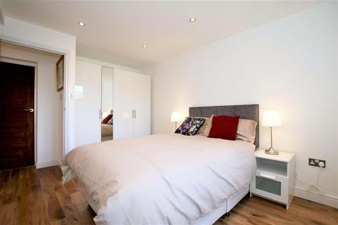 2 bedroom flat to rent - Hyde Park Place, W2