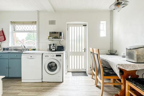 49 Martock Road, Bristol, BS3 5QN